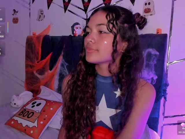 Camilla-Miller01 webcam