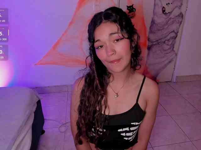 Camilla-Miller01 webcam