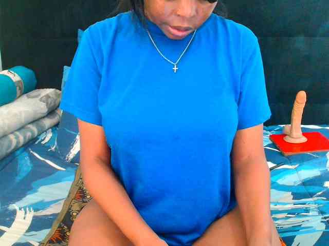 SexyCreamyPussy webcam