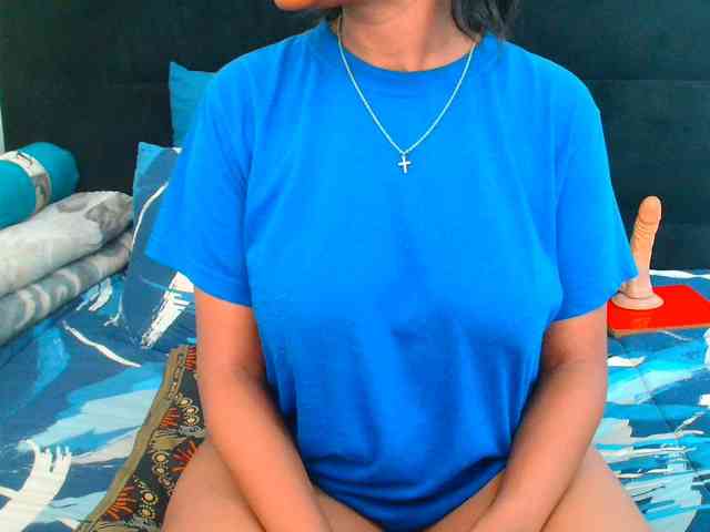 SexyCreamyPussy webcam