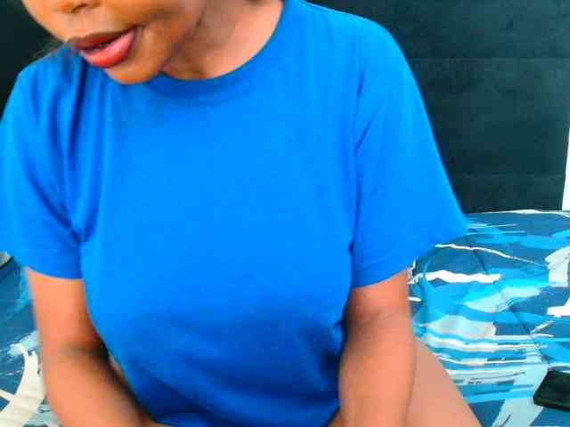 SexyCreamyPussy webcam