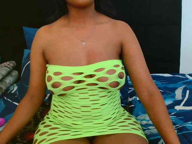 SexyCreamyPussy webcam