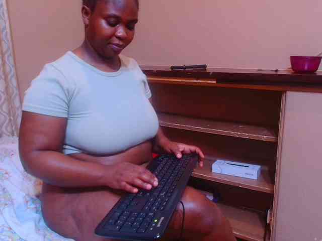 sexychocolatbox10 webcam