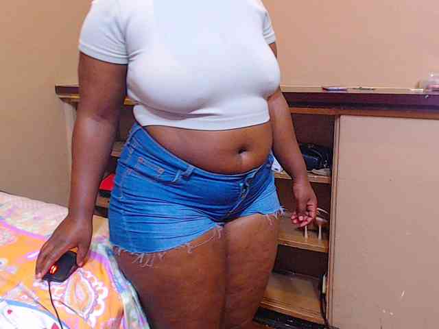 sexychocolatbox10 webcam