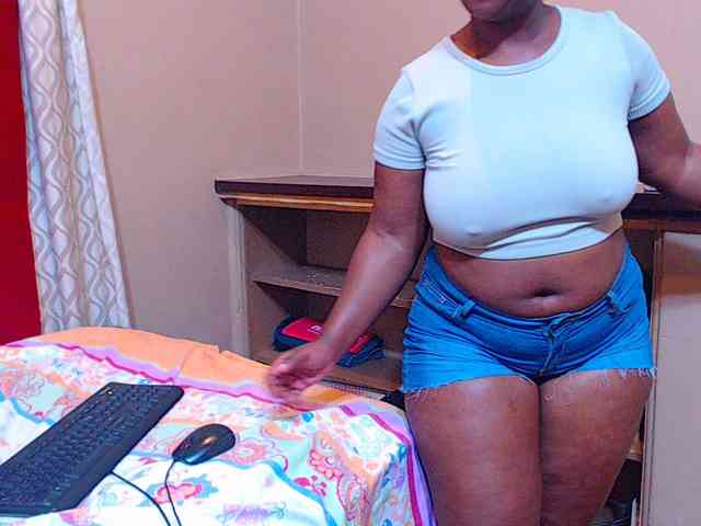 sexychocolatbox10 webcam