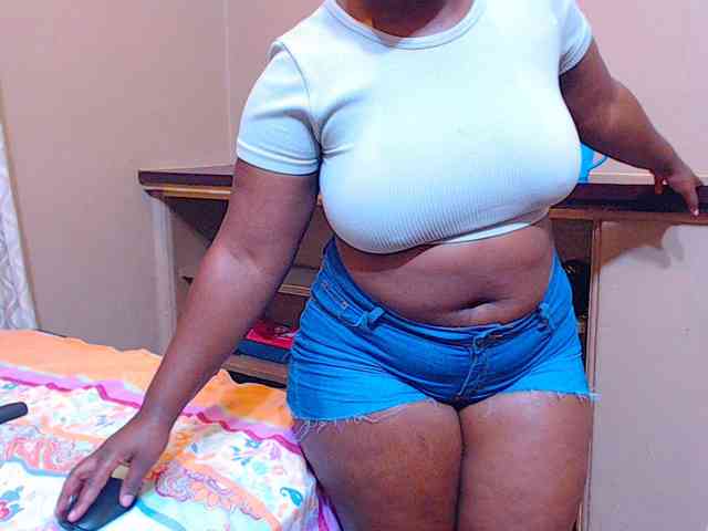 sexychocolatbox10 webcam
