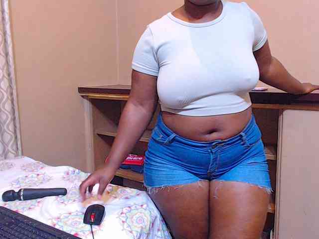 sexychocolatbox10 webcam