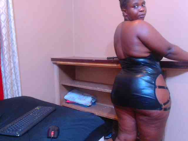 sexychocolatbox10 webcam