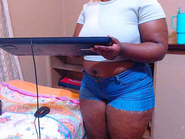 sexychocolatbox10 webcam