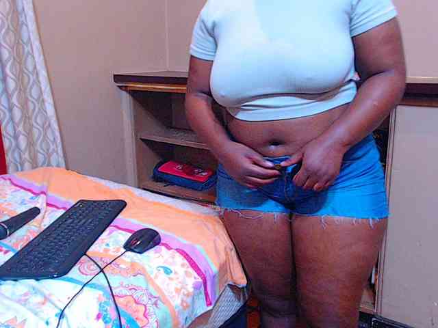sexychocolatbox10 webcam