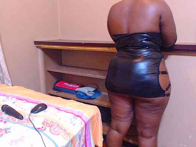 sexychocolatbox10 webcam