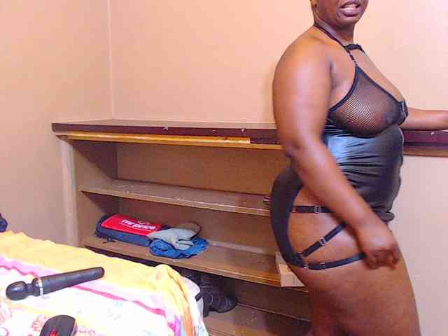 sexychocolatbox10 webcam