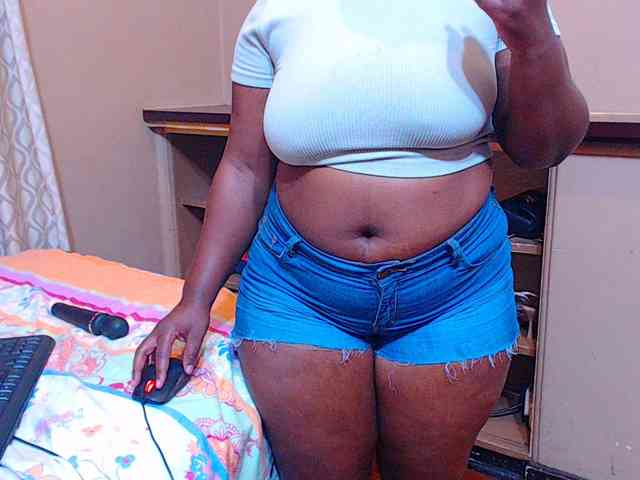 sexychocolatbox10 webcam
