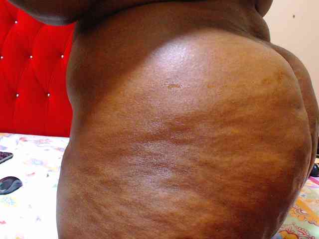 sexychocolatbox10 webcam