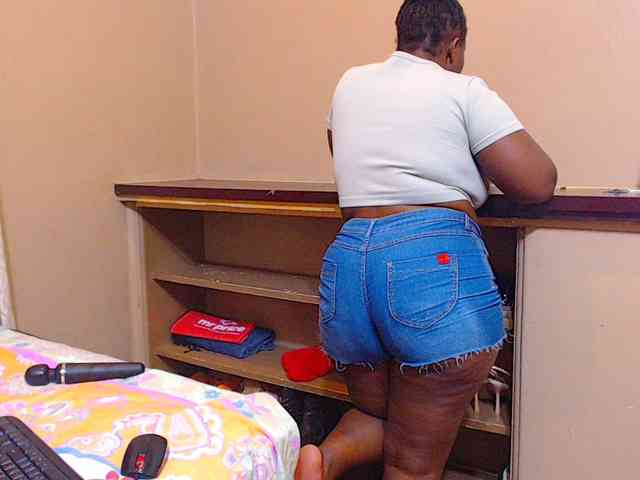 sexychocolatbox10 webcam