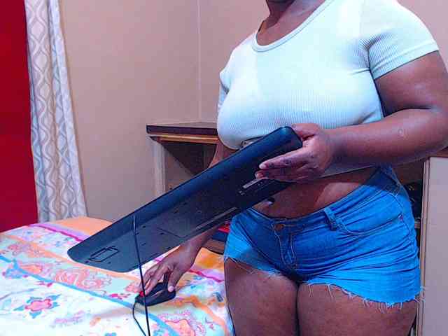 sexychocolatbox10 webcam