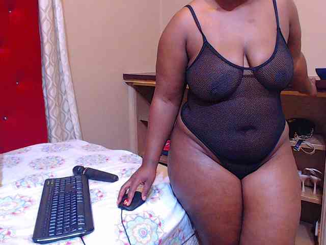 sexychocolatbox10 webcam