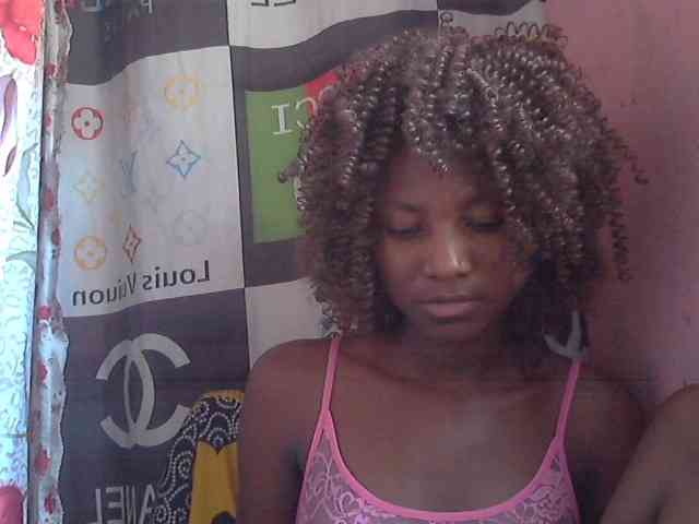 Elizahhh webcam