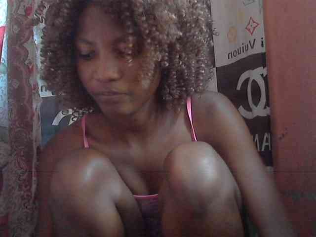 Elizahhh webcam