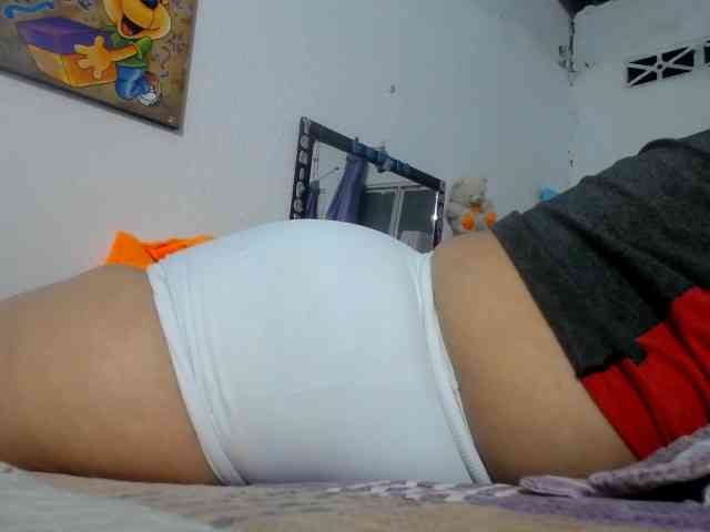 maturehornykinky webcam