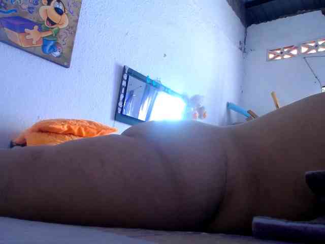 maturehornykinky webcam