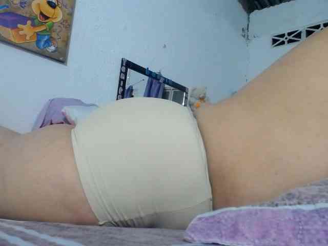 maturehornykinky webcam