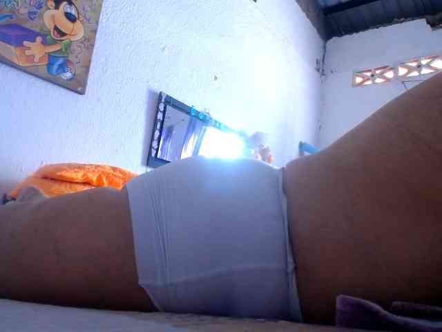 maturehornykinky webcam