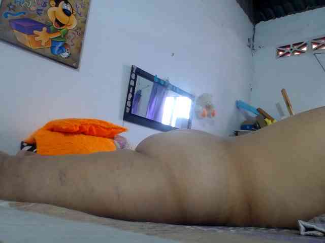 maturehornykinky webcam