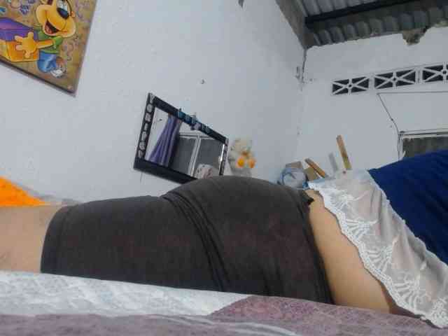 maturehornykinky webcam