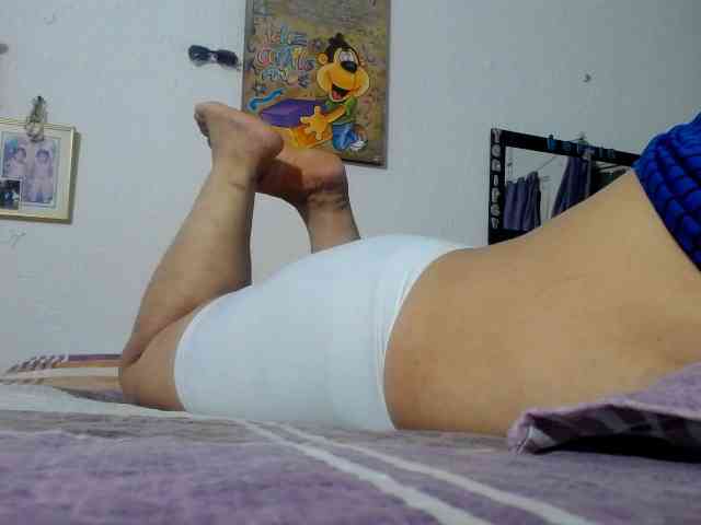 maturehornykinky webcam