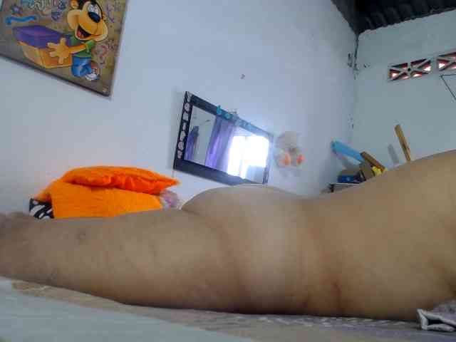 maturehornykinky webcam