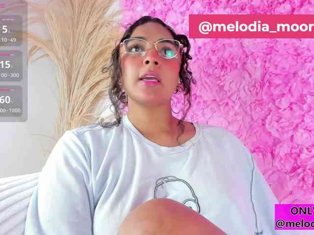 Melodymoore webcam