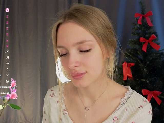 Accedi alla chat con il nickname CrimsonAura CrimsonAura