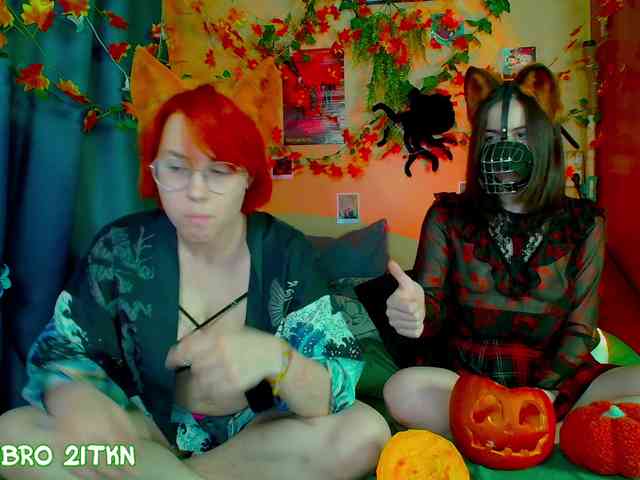 Tricky_Kitsune webcam