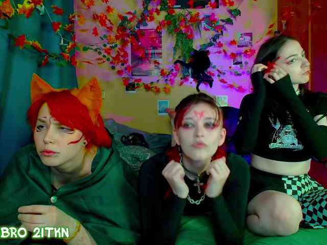 Tricky_Kitsune webcam