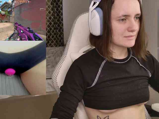 LunaL0ve webcam