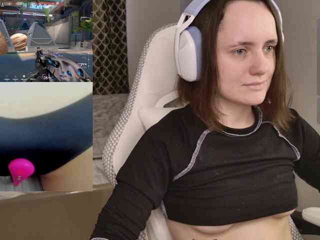 LunaL0ve webcam