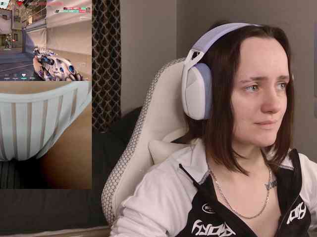 LunaL0ve webcam