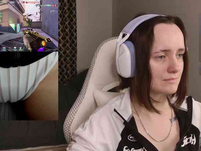 LunaL0ve webcam