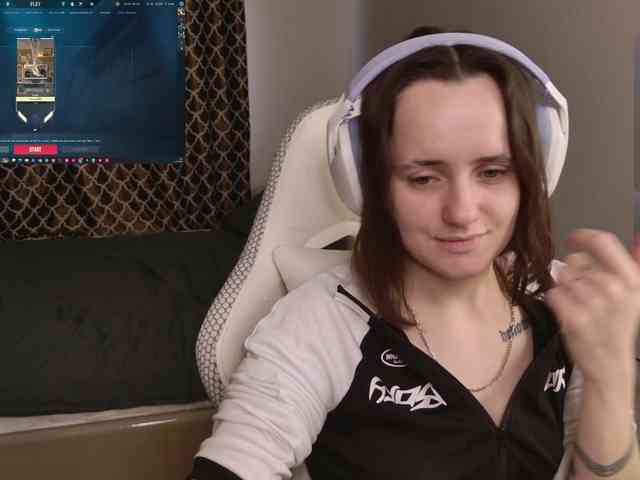 LunaL0ve webcam