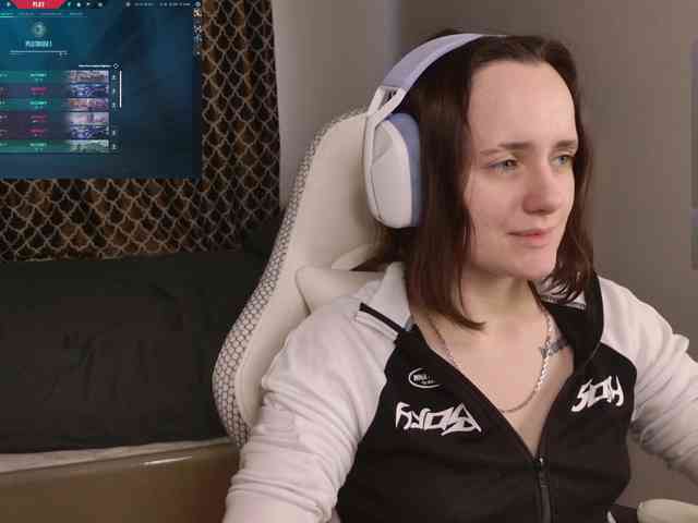 LunaL0ve webcam