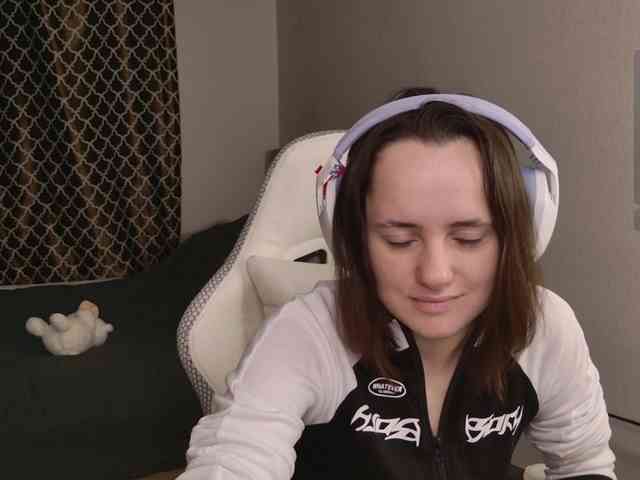 LunaL0ve webcam