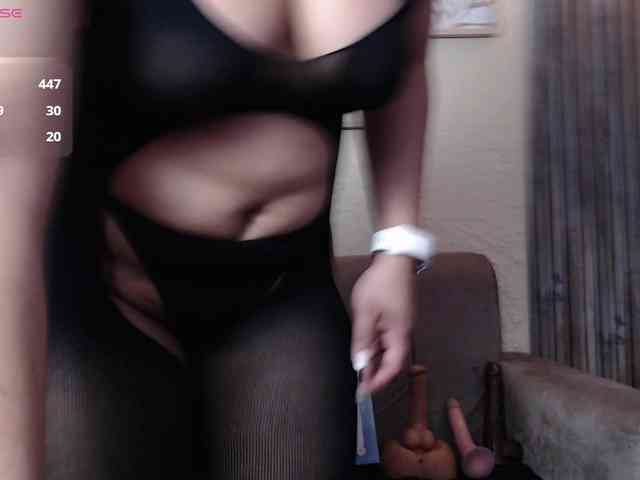 AliceBooty webcam