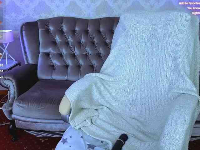ClumsyNana webcam