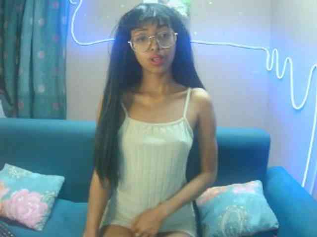 Marinahgrey webcam
