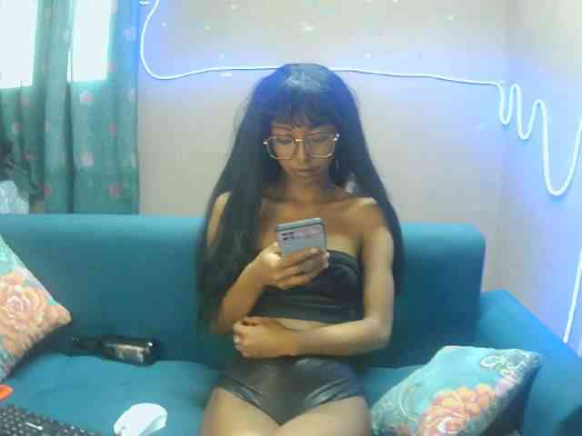 Marinahgrey webcam