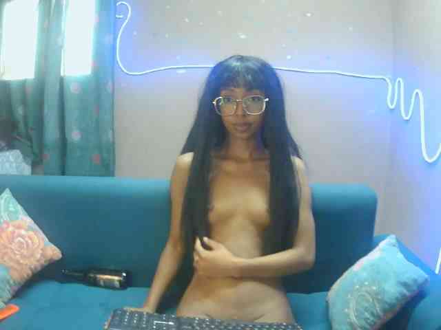 Marinahgrey webcam