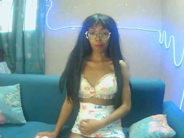 Marinahgrey webcam