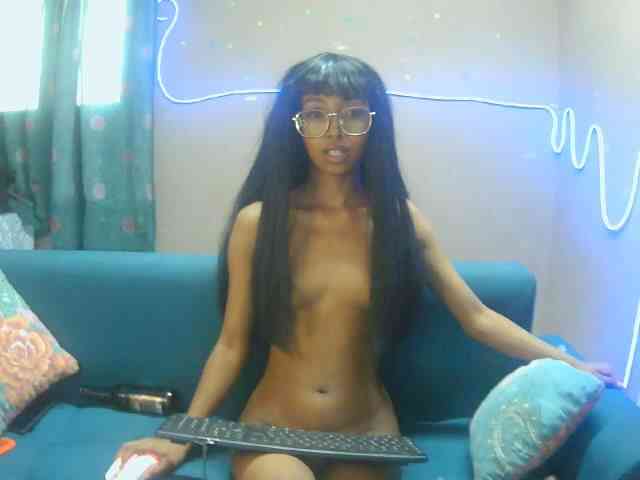 Marinahgrey webcam