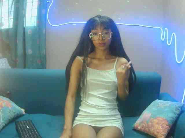 Marinahgrey webcam